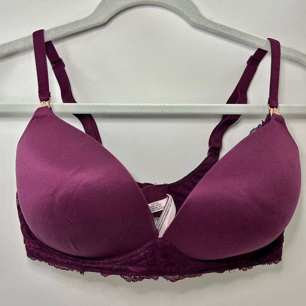 Victoria's Secret No Wire Berry Purple Lace Bra 38DD